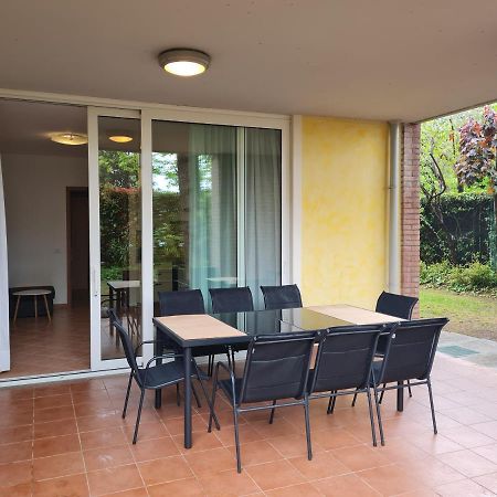 Lato Soleggiato @Gardazzurro Apartment ปาเดงเก ซุล การ์ดา ภายนอก รูปภาพ